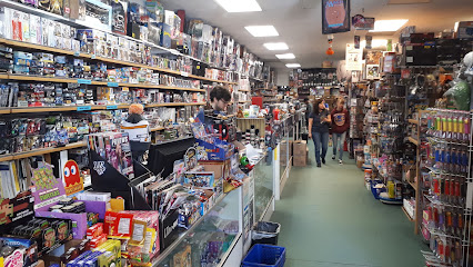 Cards and Comics Central — card shop in San Francisco, California