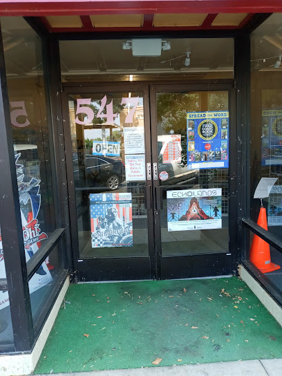 Comics Plus — card shop in Los Banos, California