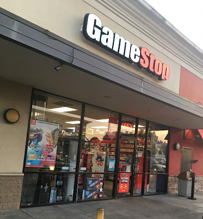 GameStop — TCG Shop in Harvey, Louisiana