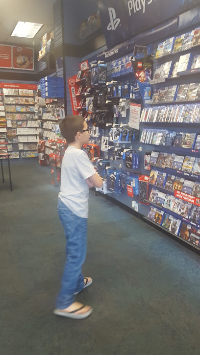 GameStop — TCG Shop in Hollywood, Florida