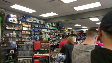 GameStop — card shop in Springfield, Missouri