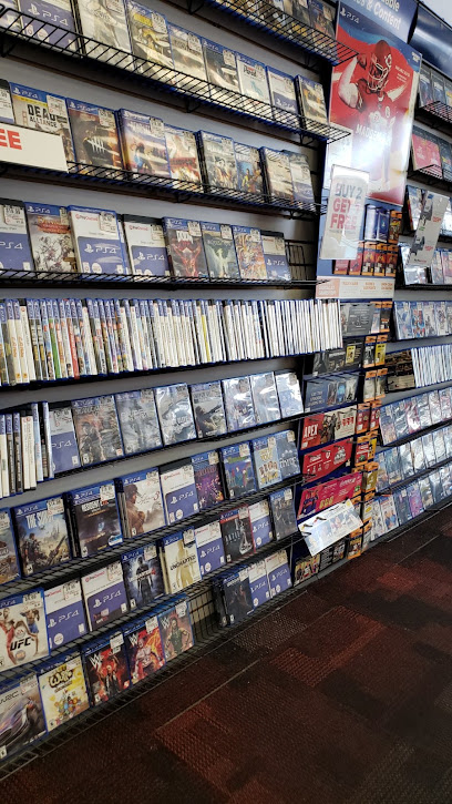 GameStop — TCG Shop in Chicago, Illinois