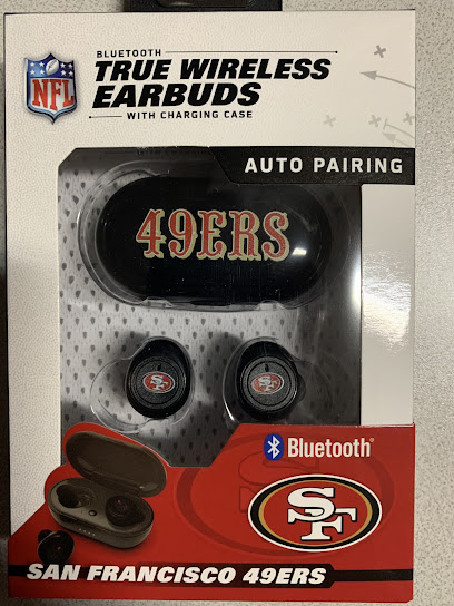 Sports Collectibles 30 — card shop in Salinas, California