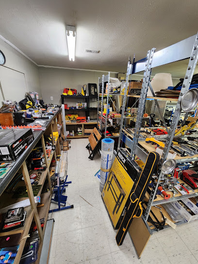 That and This Storage Finds — card shop in Higdon, Alabama