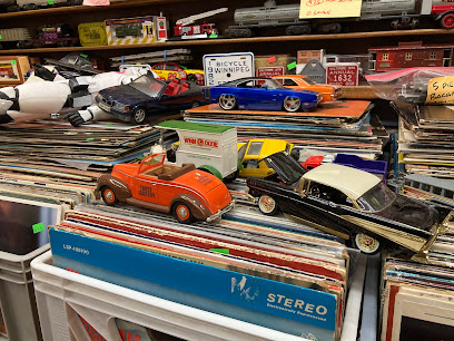 Treasure Hunt Records and Collectibles — card shop in New Castle, Delaware